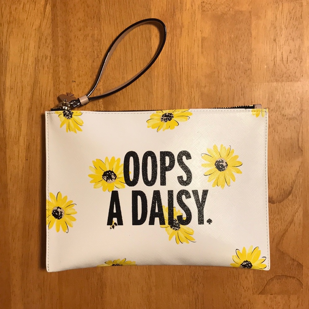 Kate Spade ♠️ Oops a Daisy Wristlet Pouch Purse